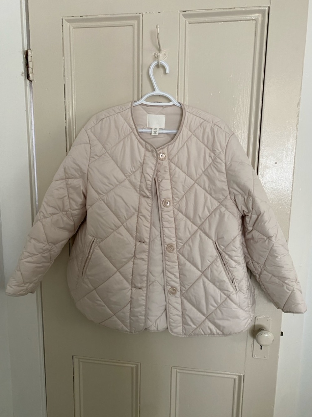 Quilted Lightweight Spring Shell Jacket in Beige